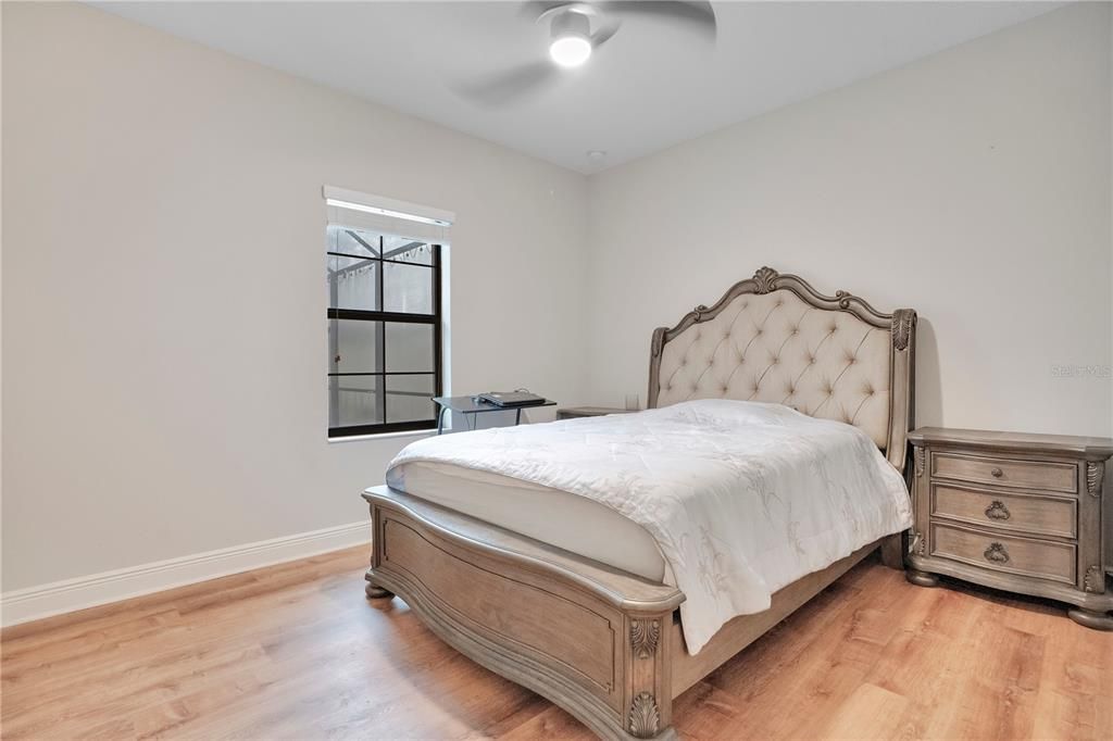 For Rent: $3,400 (5 beds, 4 baths, 3616 Square Feet)