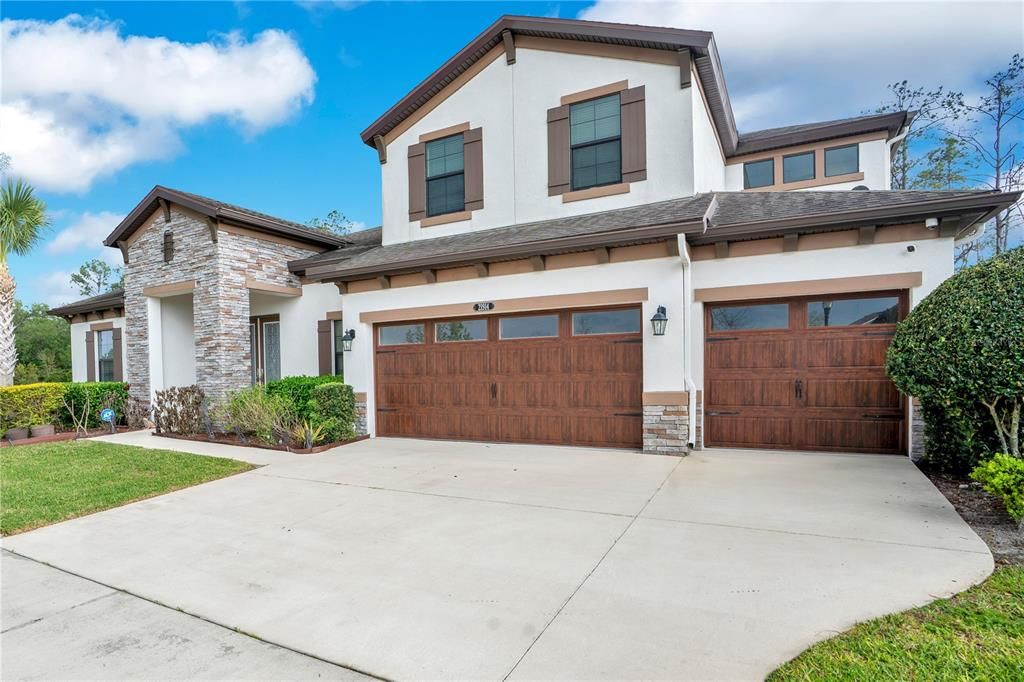 For Rent: $3,400 (5 beds, 4 baths, 3616 Square Feet)