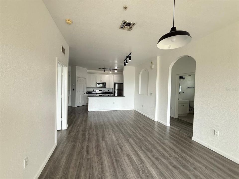 En Venta: $240,000 (3 camas, 2 baños, 1248 Pies cuadrados)