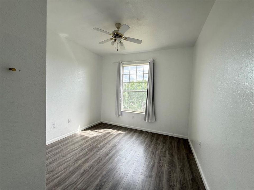 En Venta: $240,000 (3 camas, 2 baños, 1248 Pies cuadrados)