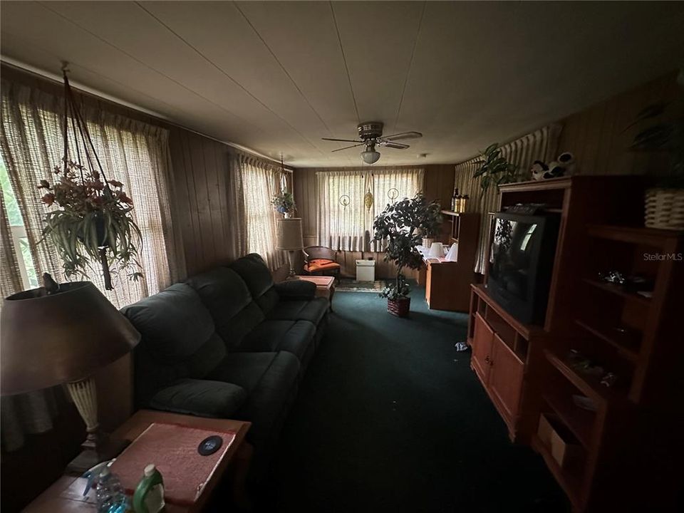 For Sale: $409,000 (3 beds, 2 baths, 1859 Square Feet)