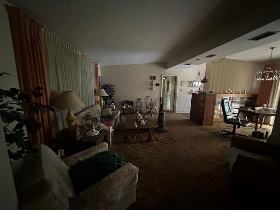 For Sale: $409,000 (3 beds, 2 baths, 1859 Square Feet)