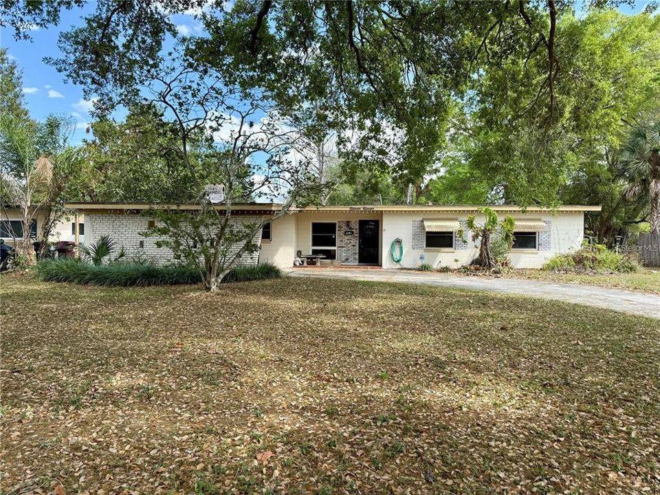 For Sale: $409,000 (3 beds, 2 baths, 1859 Square Feet)