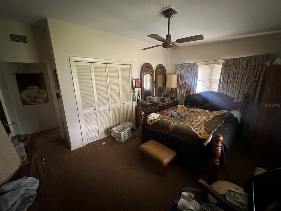 For Sale: $409,000 (3 beds, 2 baths, 1859 Square Feet)