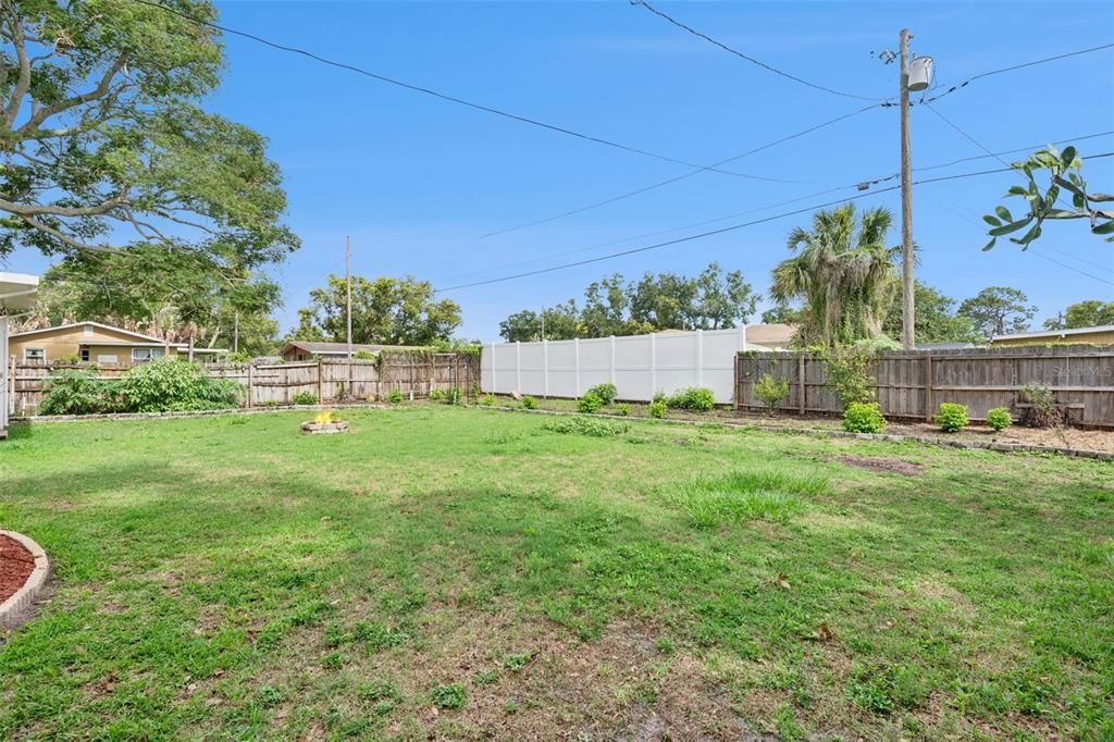 For Sale: $439,900 (3 beds, 2 baths, 1482 Square Feet)