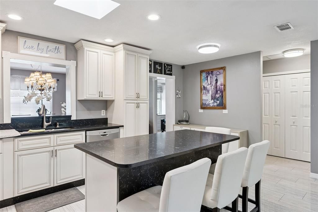For Sale: $439,900 (3 beds, 2 baths, 1482 Square Feet)