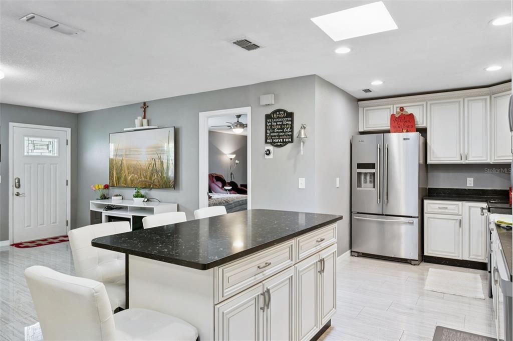 For Sale: $439,900 (3 beds, 2 baths, 1482 Square Feet)