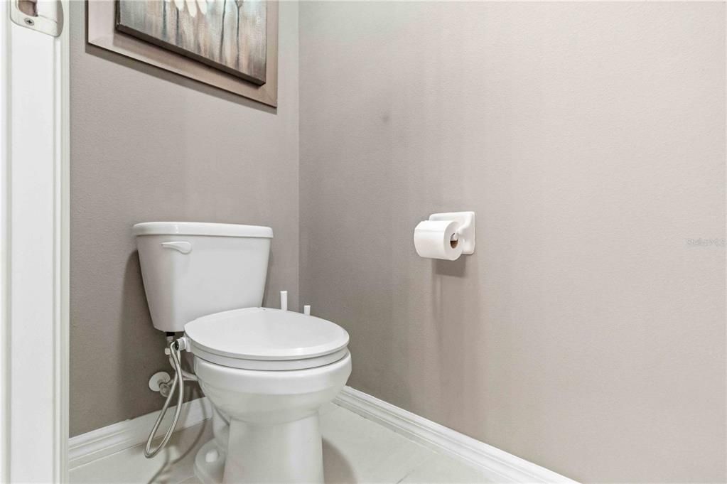 For Sale: $362,500 (4 beds, 2 baths, 2328 Square Feet)