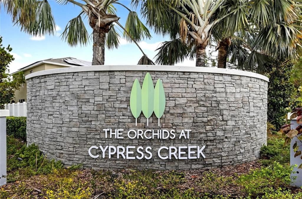 For Sale: $362,500 (4 beds, 2 baths, 2328 Square Feet)