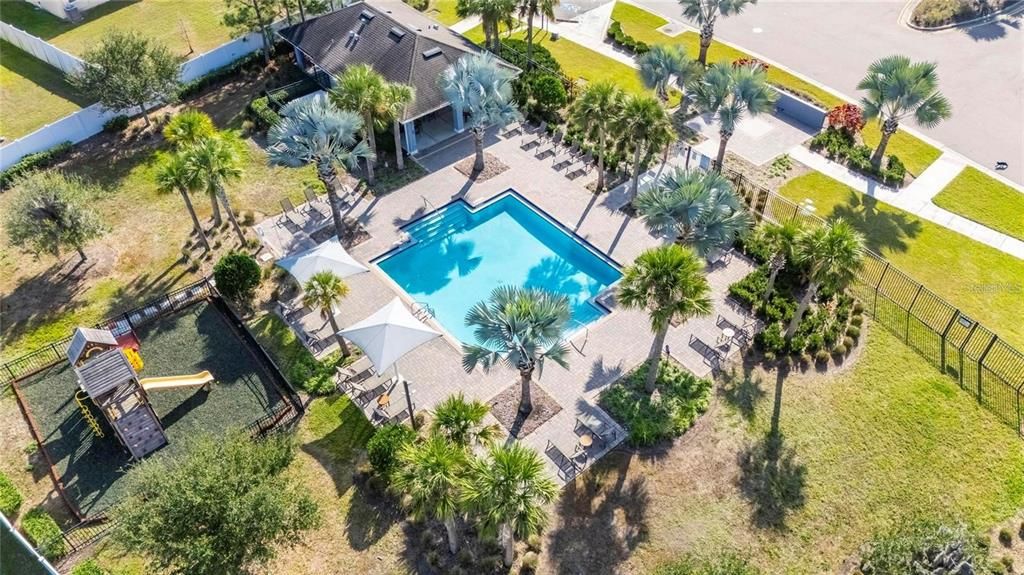 For Sale: $362,500 (4 beds, 2 baths, 2328 Square Feet)