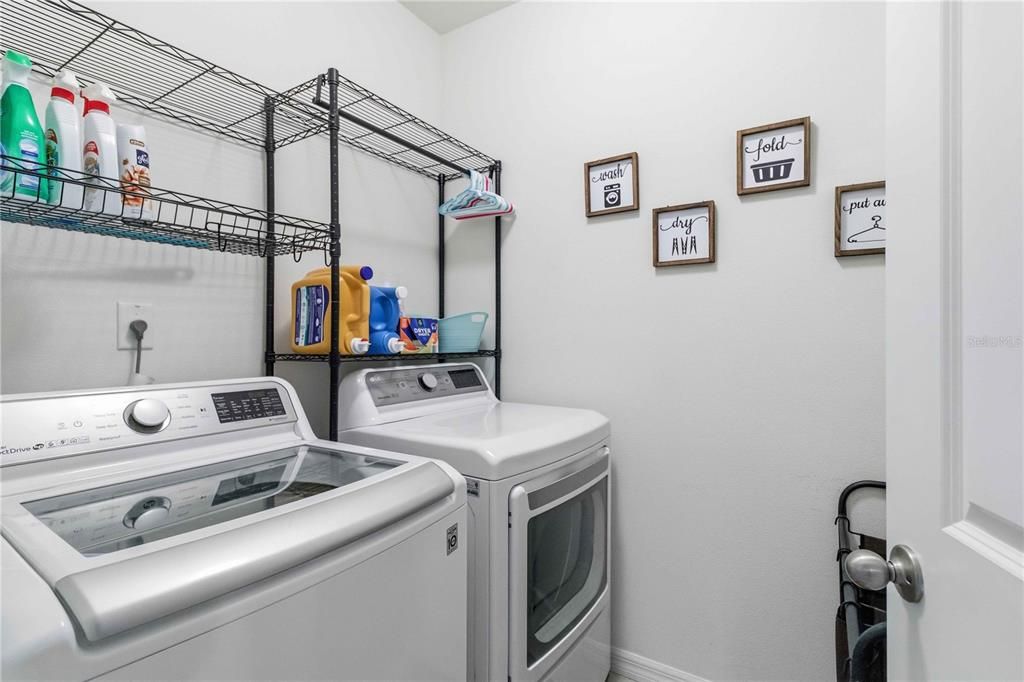 For Sale: $362,500 (4 beds, 2 baths, 2328 Square Feet)