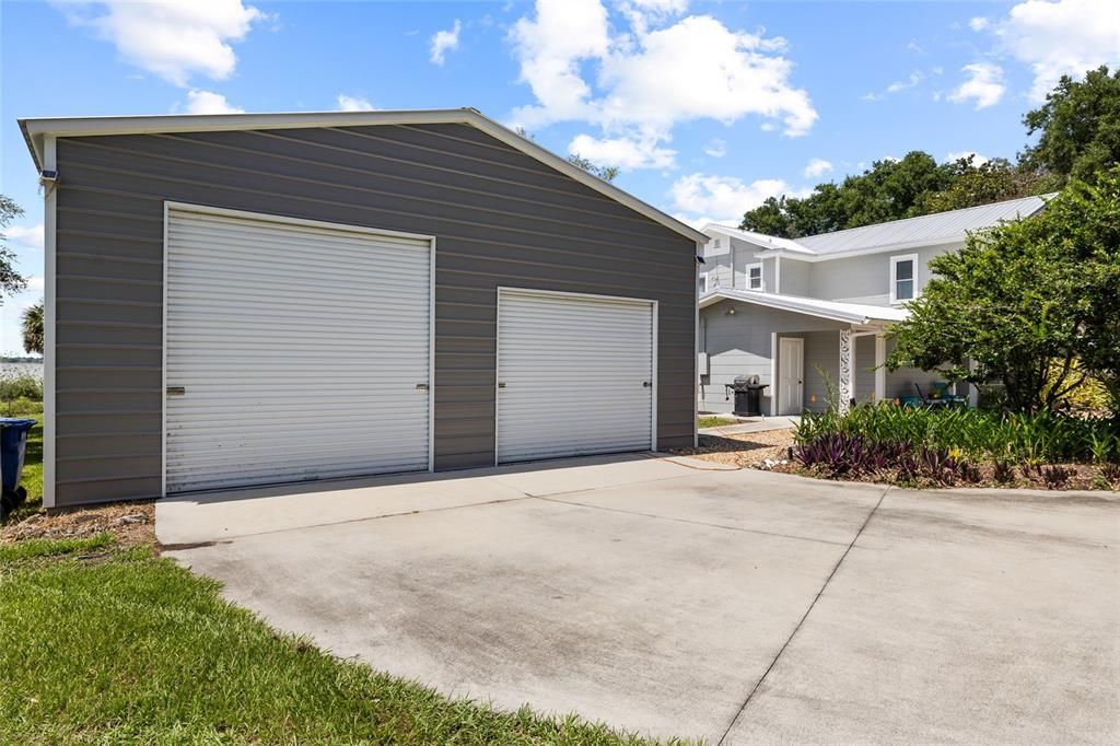 For Sale: $415,000 (3 beds, 1 baths, 3100 Square Feet)