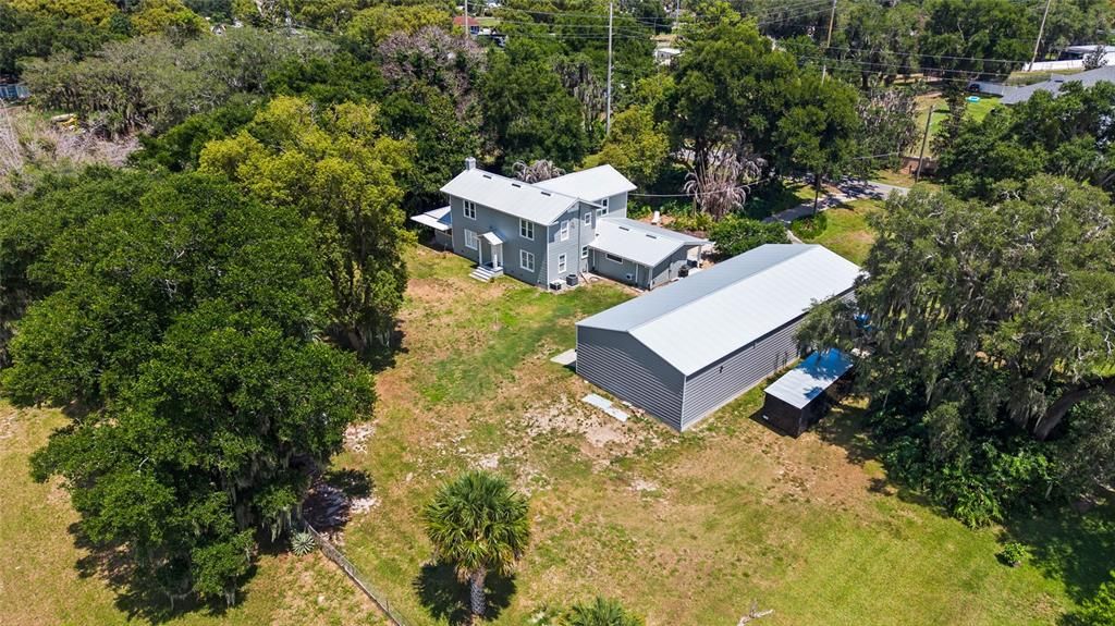 For Sale: $415,000 (3 beds, 1 baths, 3100 Square Feet)