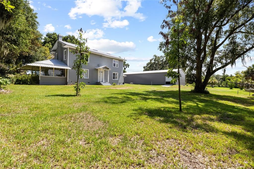For Sale: $415,000 (3 beds, 1 baths, 3100 Square Feet)