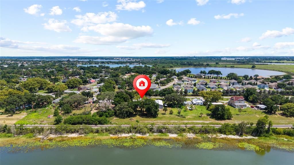 For Sale: $415,000 (3 beds, 1 baths, 3100 Square Feet)
