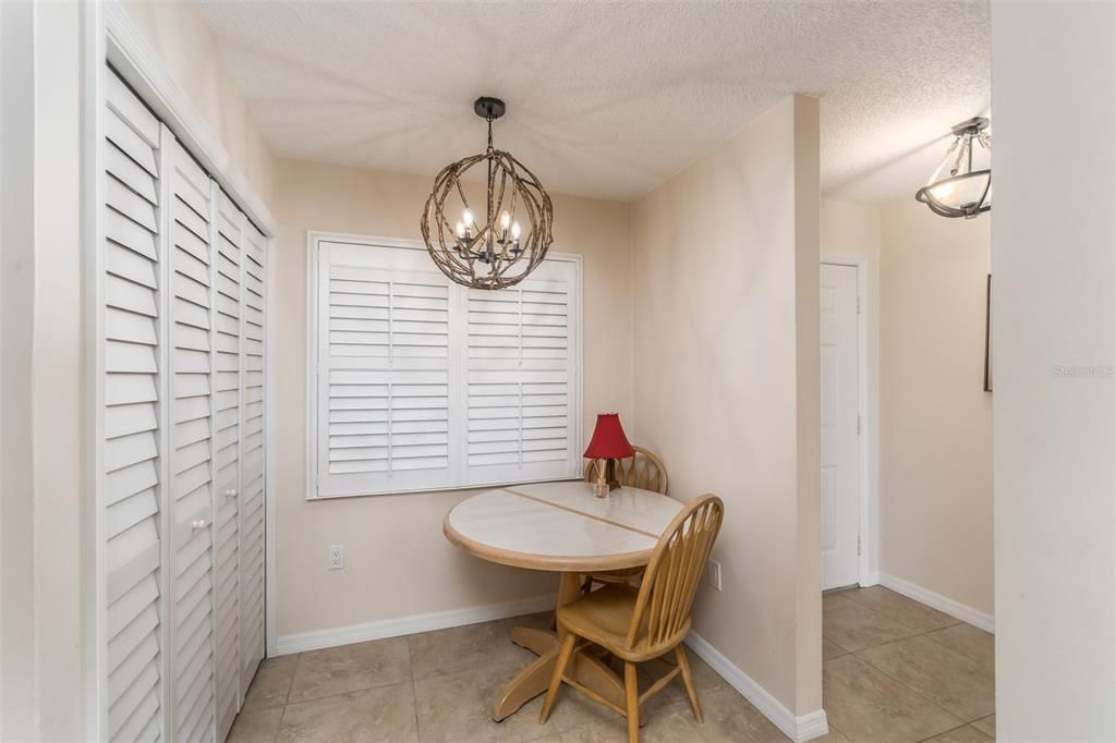For Sale: $819,900 (2 beds, 2 baths, 1515 Square Feet)