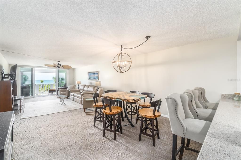 For Sale: $819,900 (2 beds, 2 baths, 1515 Square Feet)