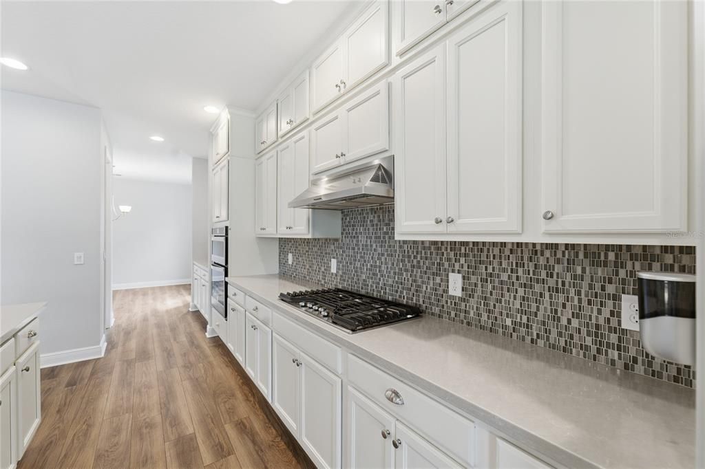 For Sale: $968,800 (5 beds, 4 baths, 3777 Square Feet)