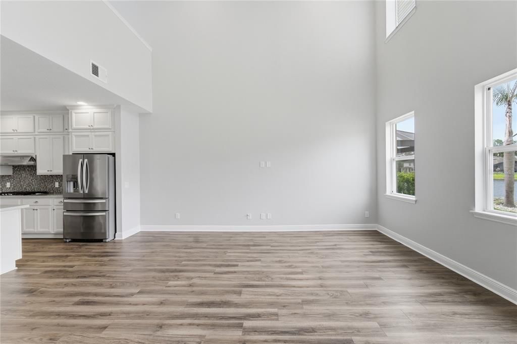 For Sale: $968,800 (5 beds, 4 baths, 3777 Square Feet)
