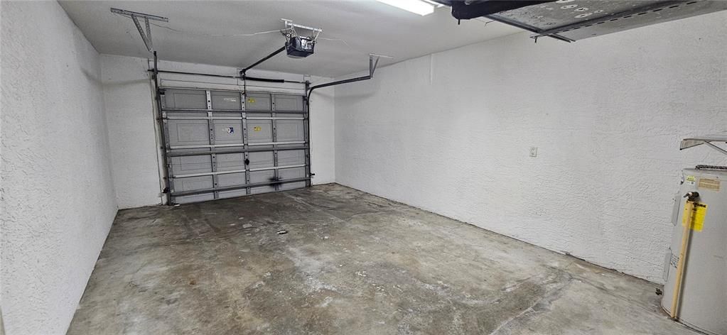 For Rent: $1,600 (3 beds, 2 baths, 1224 Square Feet)