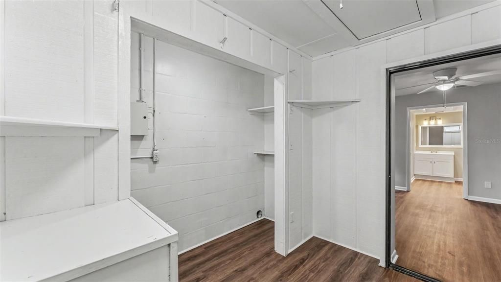 En Venta: $179,900 (3 camas, 2 baños, 1387 Pies cuadrados)