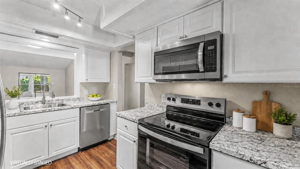 En Venta: $179,900 (3 camas, 2 baños, 1387 Pies cuadrados)