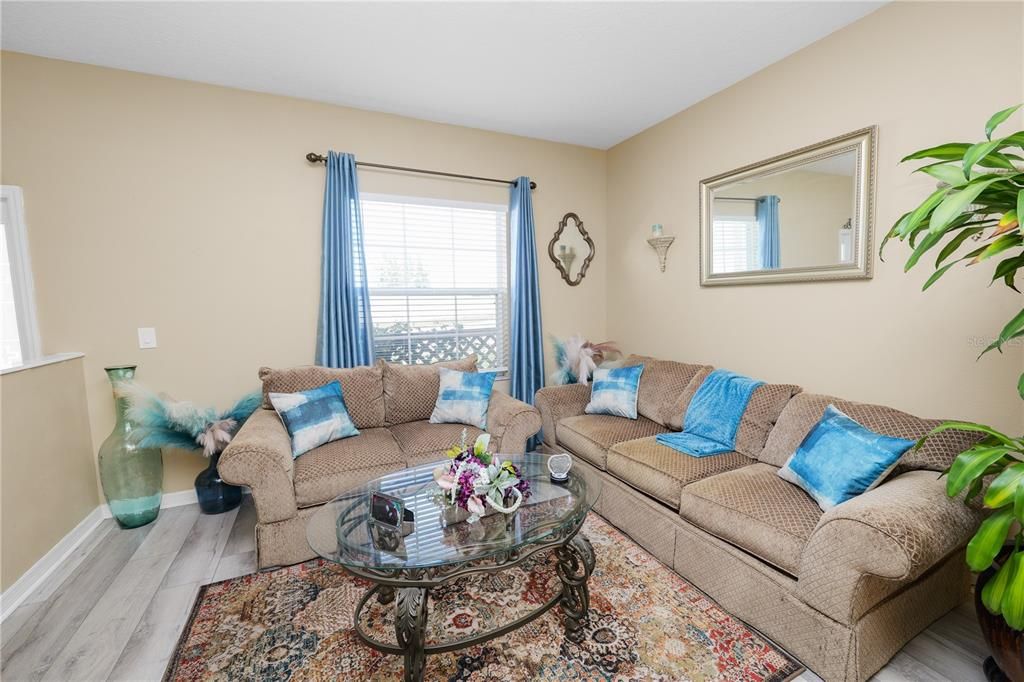 For Sale: $395,000 (4 beds, 2 baths, 2482 Square Feet)