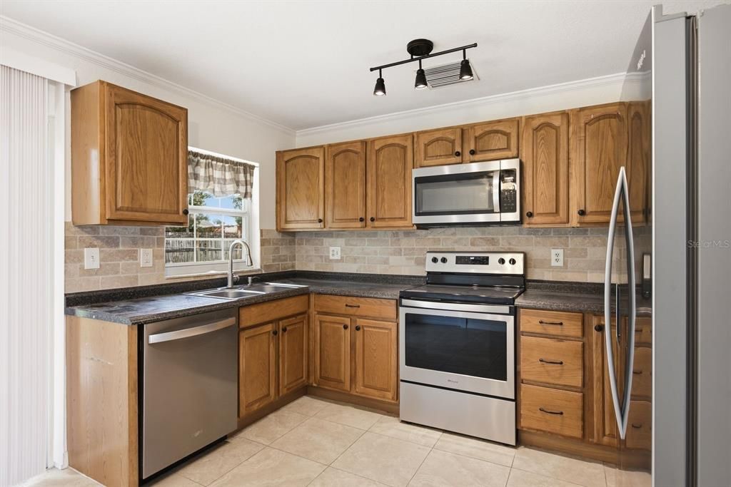 En Venta: $249,000 (2 camas, 2 baños, 969 Pies cuadrados)