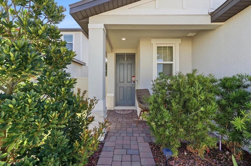 For Sale: $245,000 (3 beds, 2 baths, 1464 Square Feet)