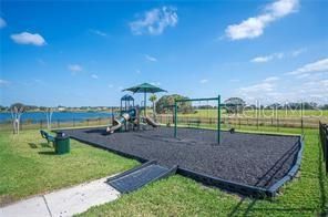 For Sale: $245,000 (3 beds, 2 baths, 1464 Square Feet)