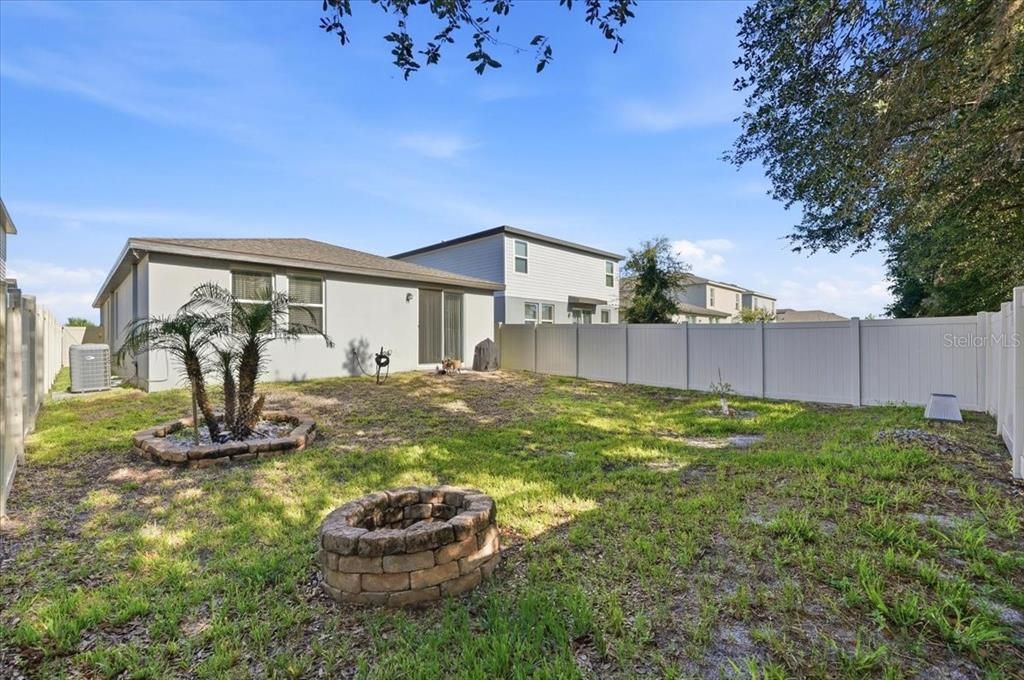 For Sale: $245,000 (3 beds, 2 baths, 1464 Square Feet)