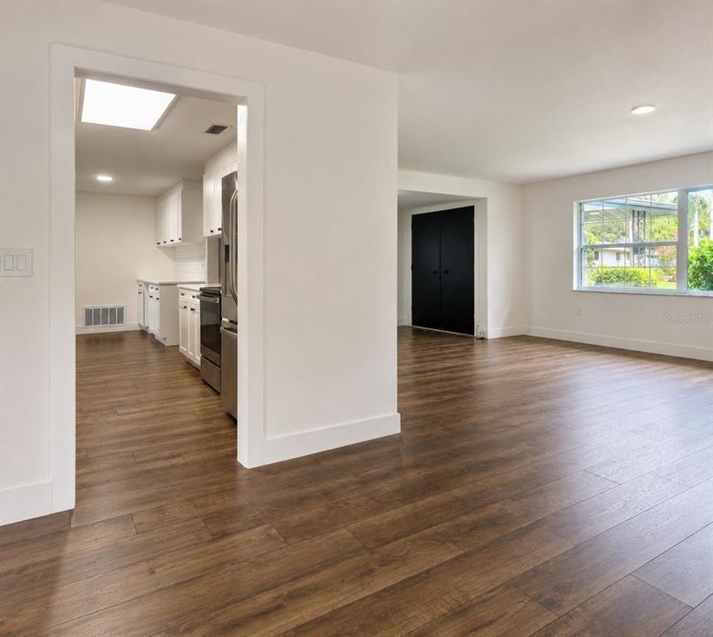 For Sale: $694,500 (4 beds, 3 baths, 1968 Square Feet)