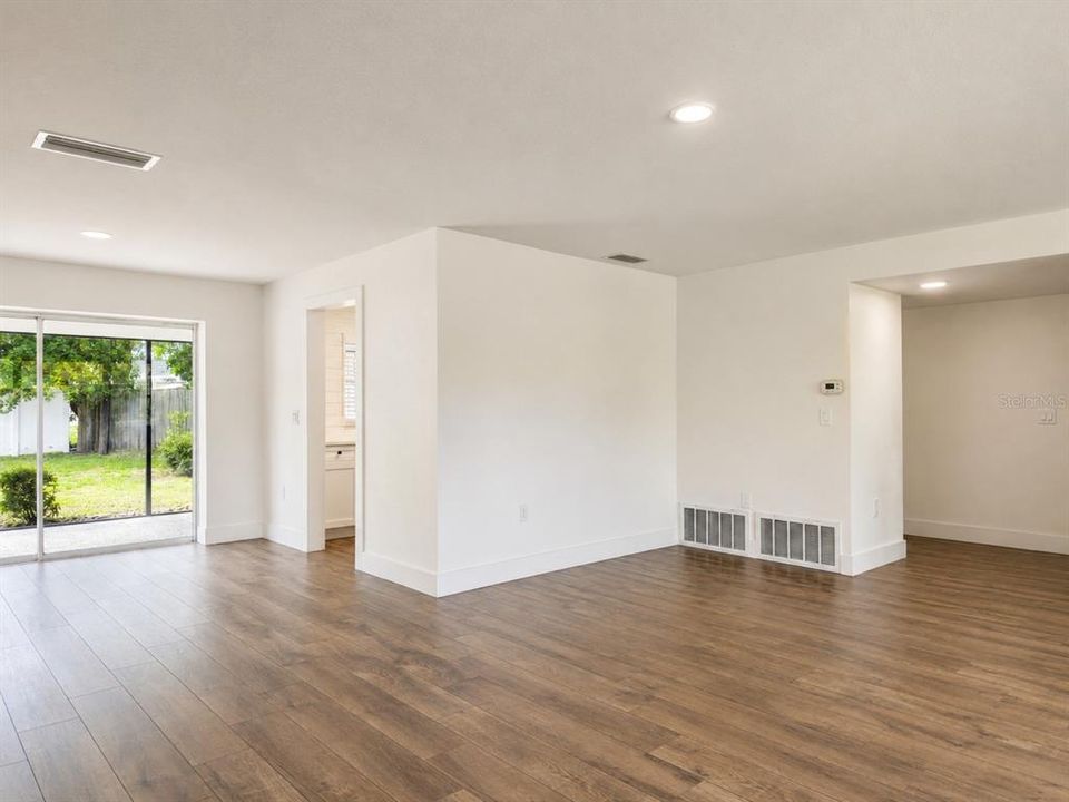 For Sale: $694,500 (4 beds, 3 baths, 1968 Square Feet)