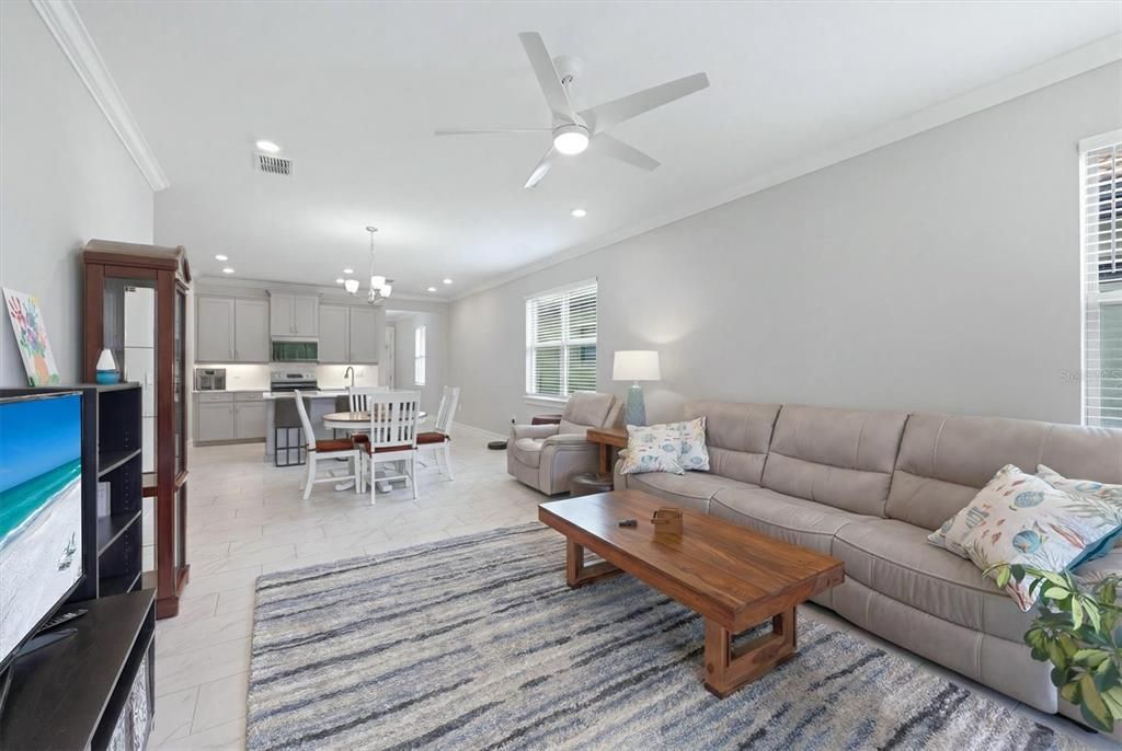 For Sale: $429,000 (3 beds, 2 baths, 1614 Square Feet)