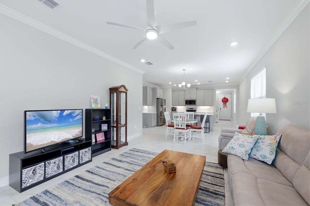 For Sale: $429,000 (3 beds, 2 baths, 1614 Square Feet)
