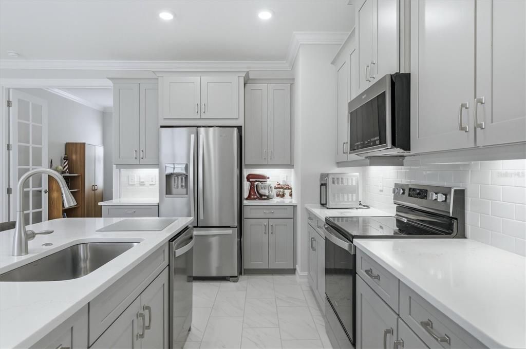 For Sale: $429,000 (3 beds, 2 baths, 1614 Square Feet)