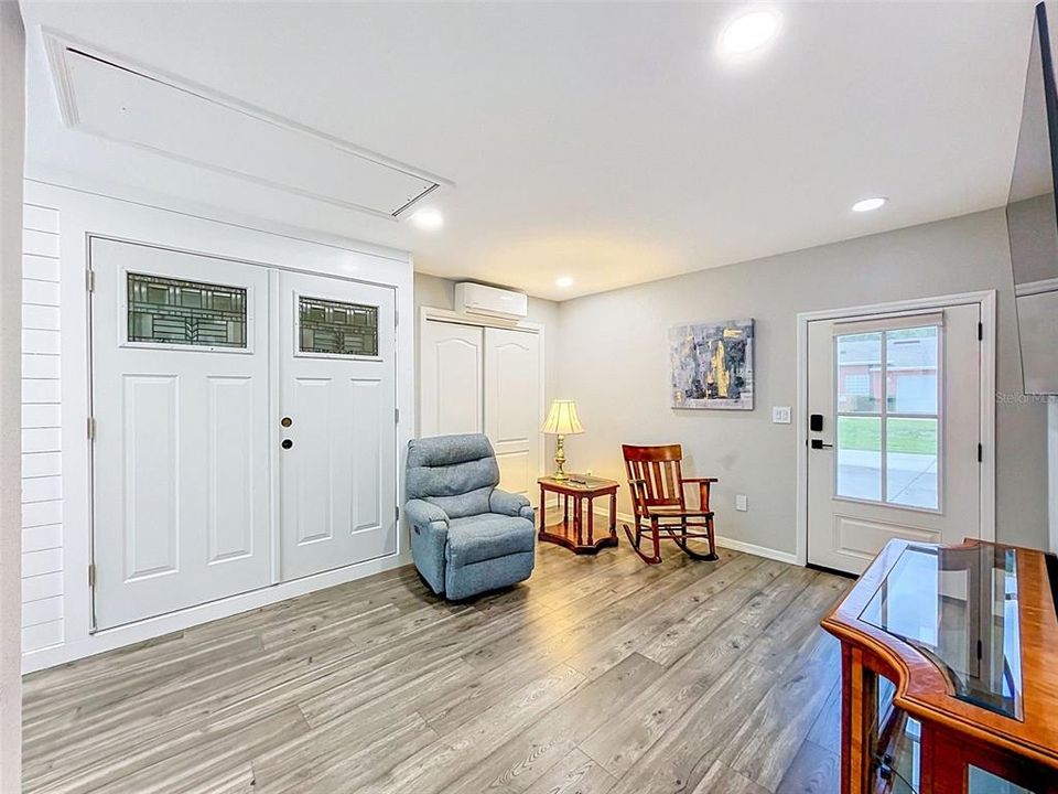 For Sale: $774,900 (4 beds, 3 baths, 2635 Square Feet)
