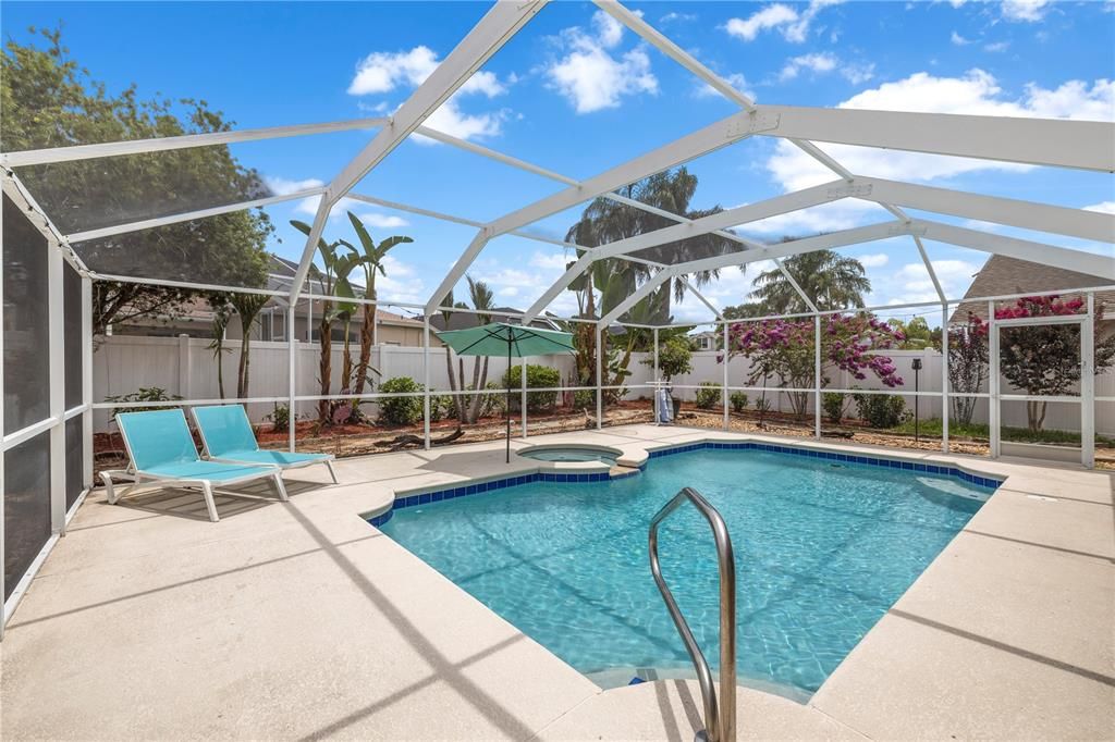 For Sale: $445,000 (4 beds, 2 baths, 1476 Square Feet)