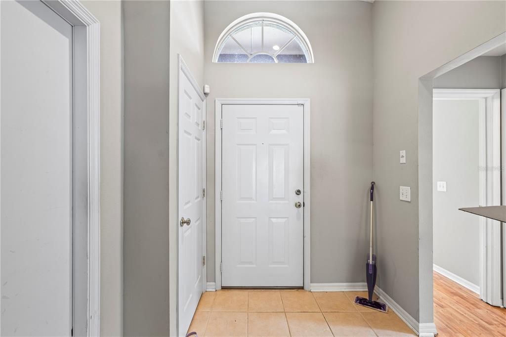 For Sale: $445,000 (4 beds, 2 baths, 1476 Square Feet)