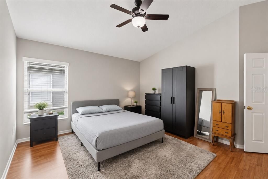 For Sale: $445,000 (4 beds, 2 baths, 1476 Square Feet)