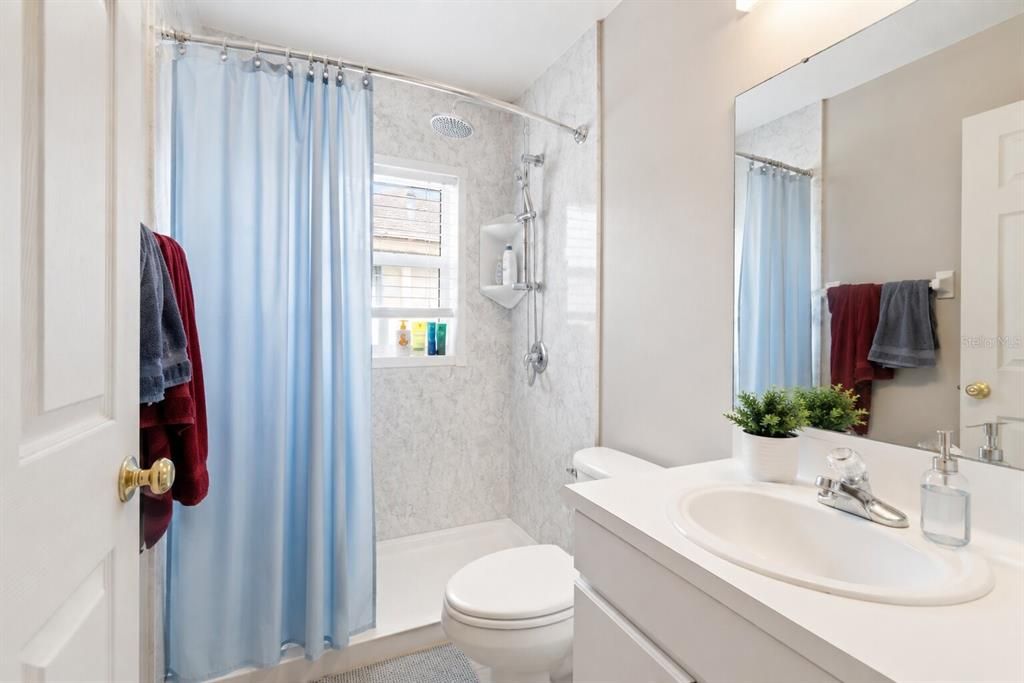 For Sale: $445,000 (4 beds, 2 baths, 1476 Square Feet)