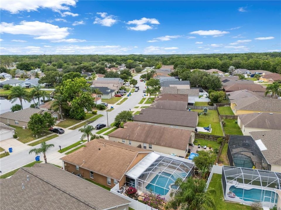 For Sale: $445,000 (4 beds, 2 baths, 1476 Square Feet)