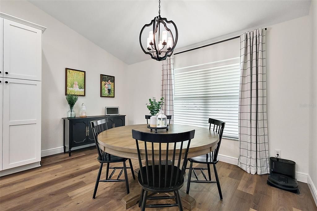 For Sale: $579,999 (3 beds, 2 baths, 1865 Square Feet)
