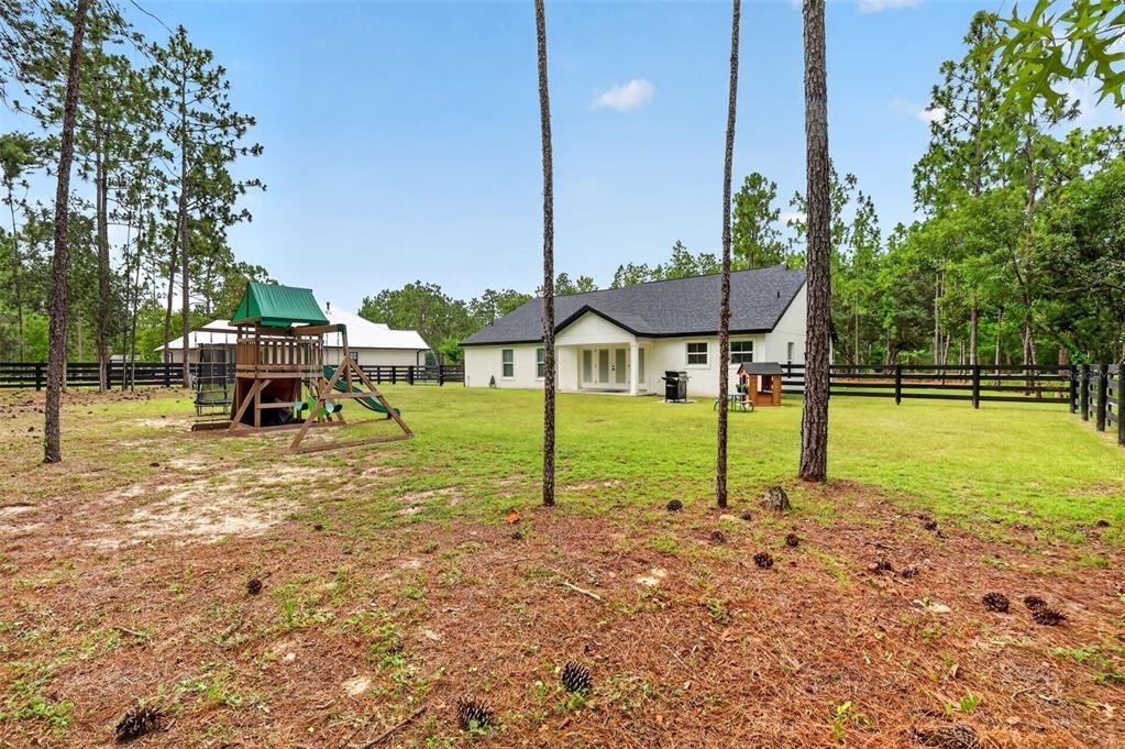For Sale: $579,999 (3 beds, 2 baths, 1865 Square Feet)