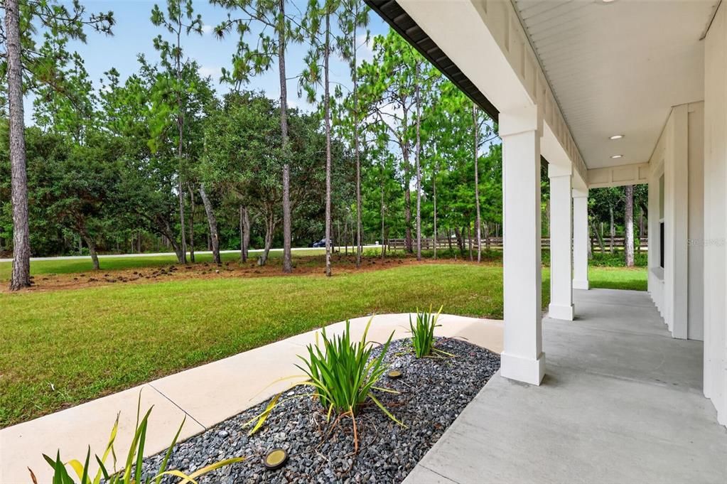 For Sale: $579,999 (3 beds, 2 baths, 1865 Square Feet)
