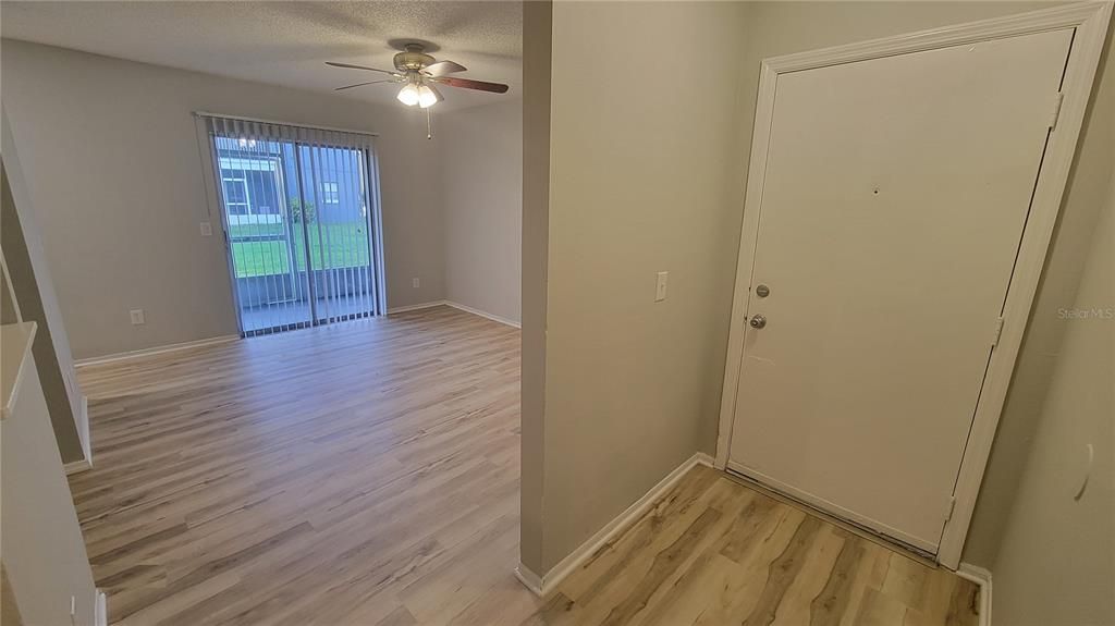 For Rent: $1,550 (2 beds, 2 baths, 1006 Square Feet)