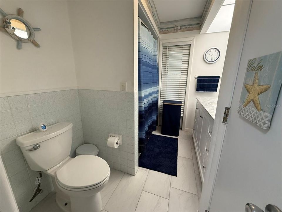 В аренду: $1,750 (2 спален, 2 ванн, 1564 Квадратных фут)