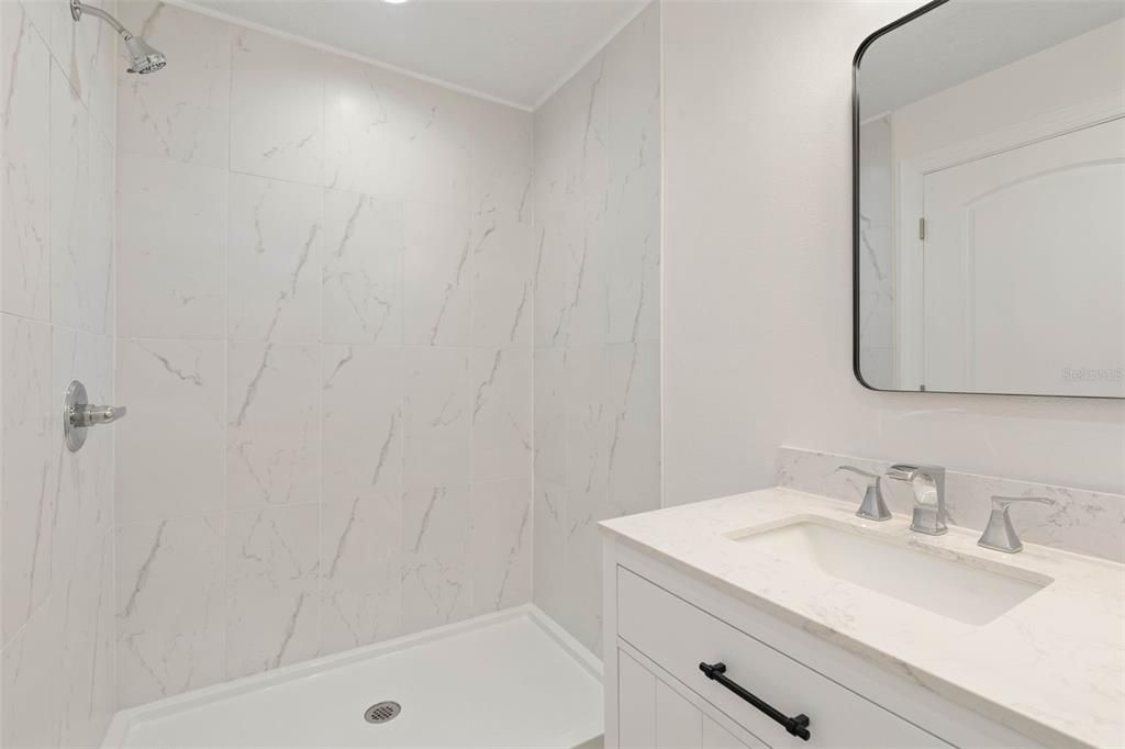 For Sale: $379,000 (3 beds, 3 baths, 1680 Square Feet)