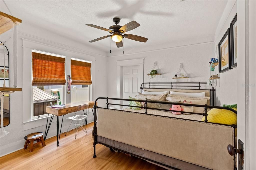 For Sale: $1,250,000 (4 beds, 3 baths, 2031 Square Feet)