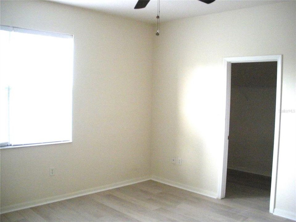 For Rent: $1,995 (3 beds, 2 baths, 1776 Square Feet)